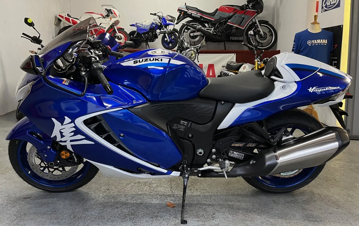 2026 Suzuki GSXR 1300 Hayabusa @ Meskells - Image 3