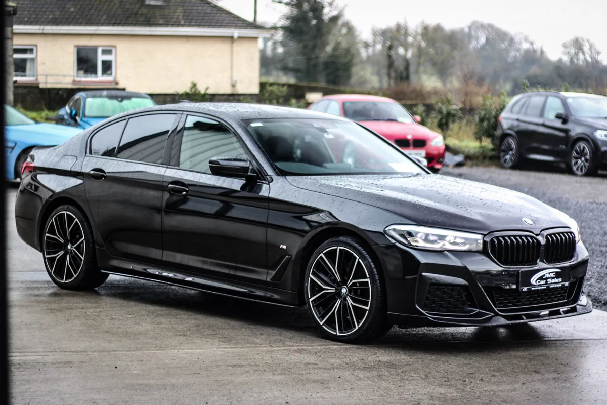 2021 BMW 530e M-SPORT PLUG IN HYBRID - Image 3