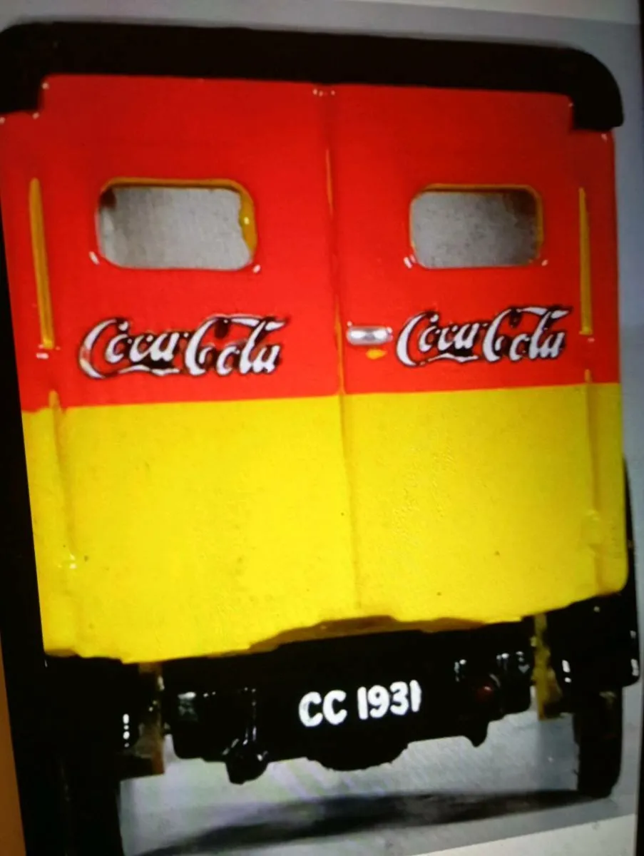 OXFORD DIE-CAST MODEL COCA COLA AUSTIN SEVEN VAN - Image 3