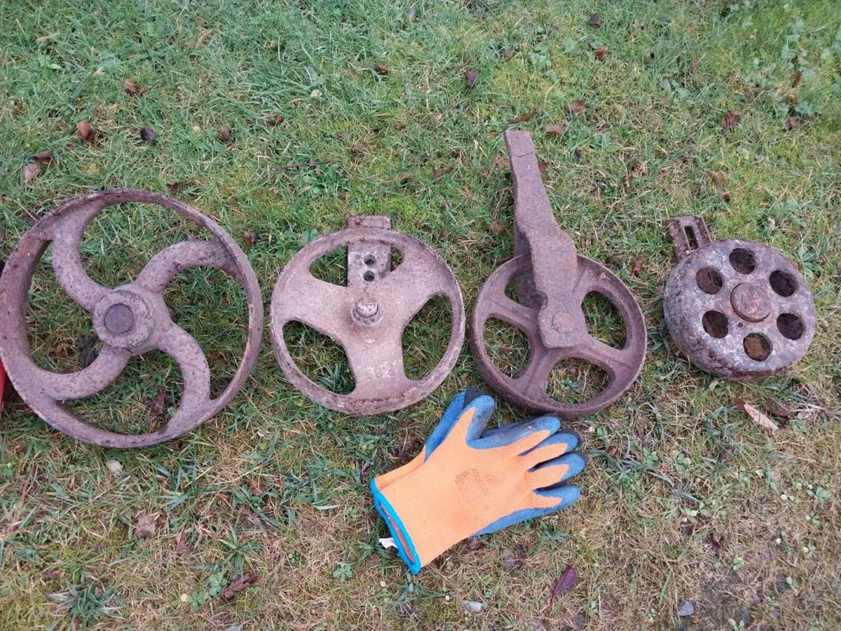 Salvage Industrial Agricultural Wheels x 4 - Image 2