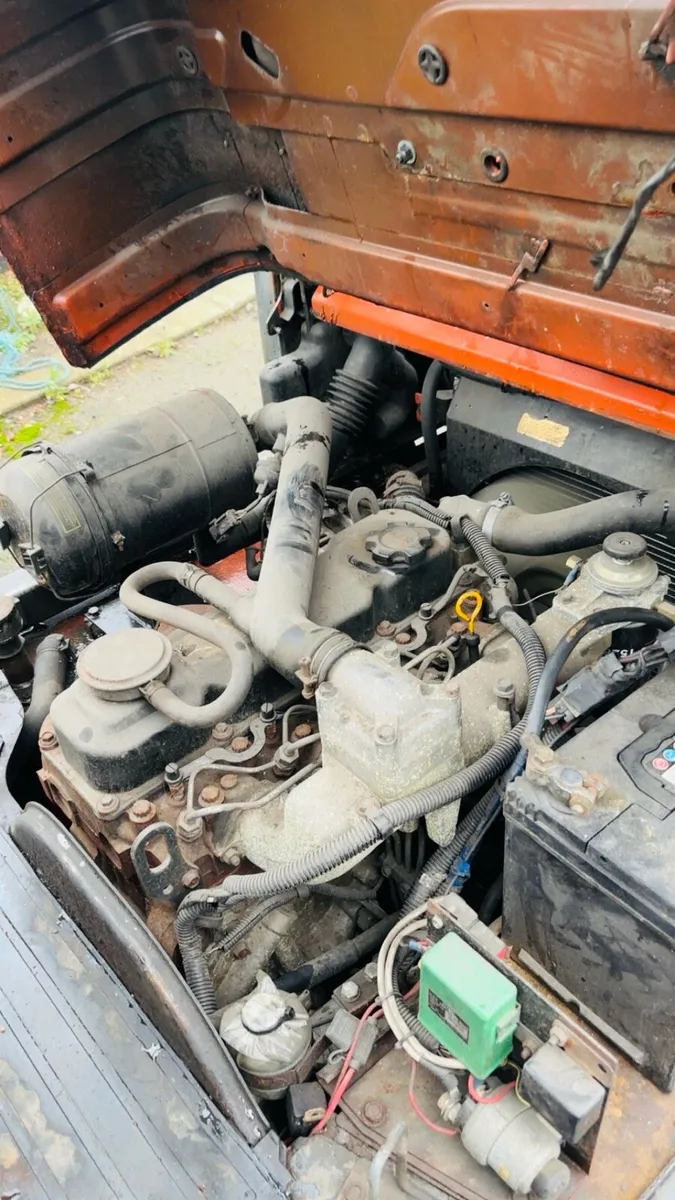Nissan 2.5ton diesel forklift - Image 3
