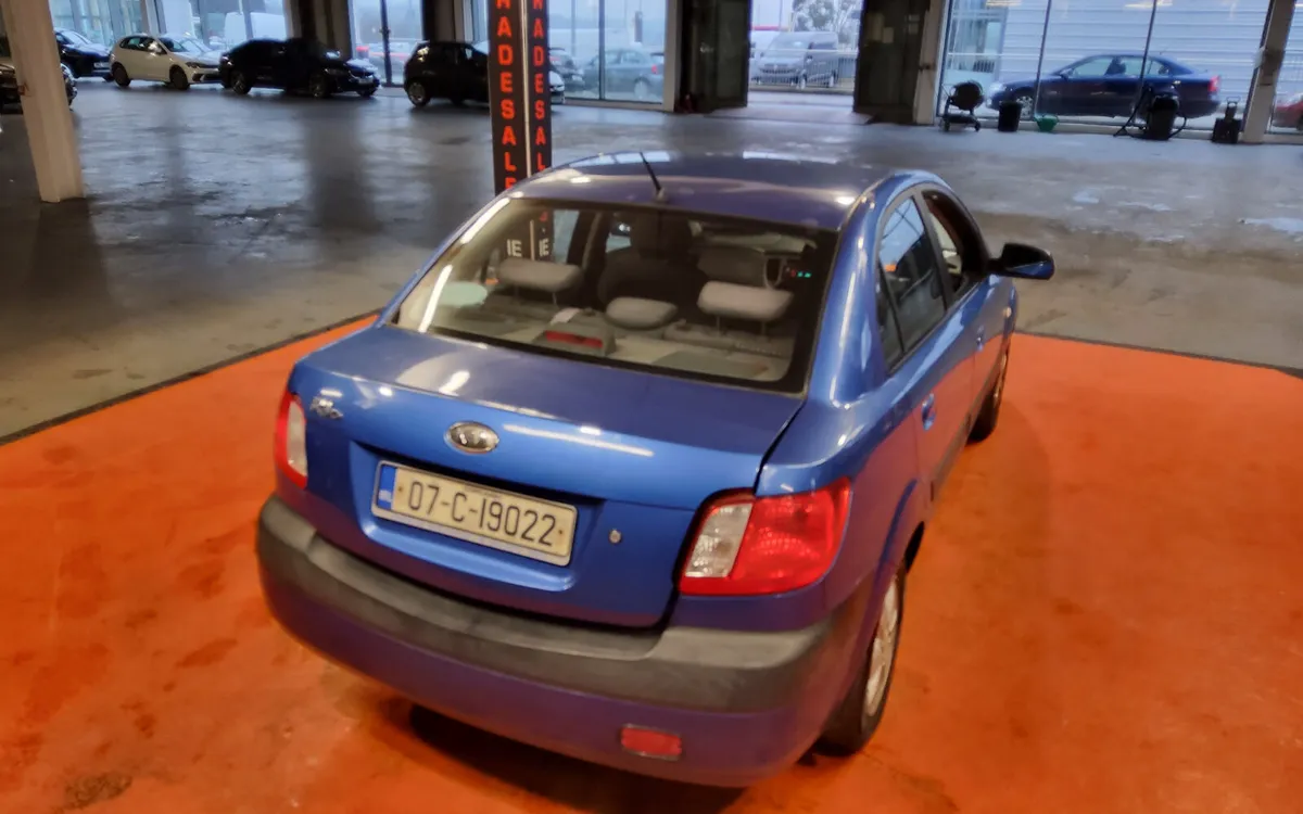Kia Rio 2007 - Image 3