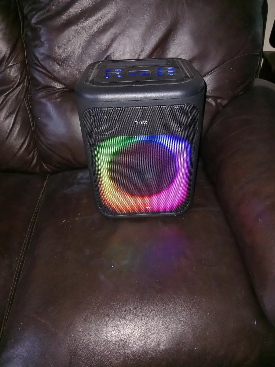 TRUST BLUETOOTH SPEAKER - Image 1