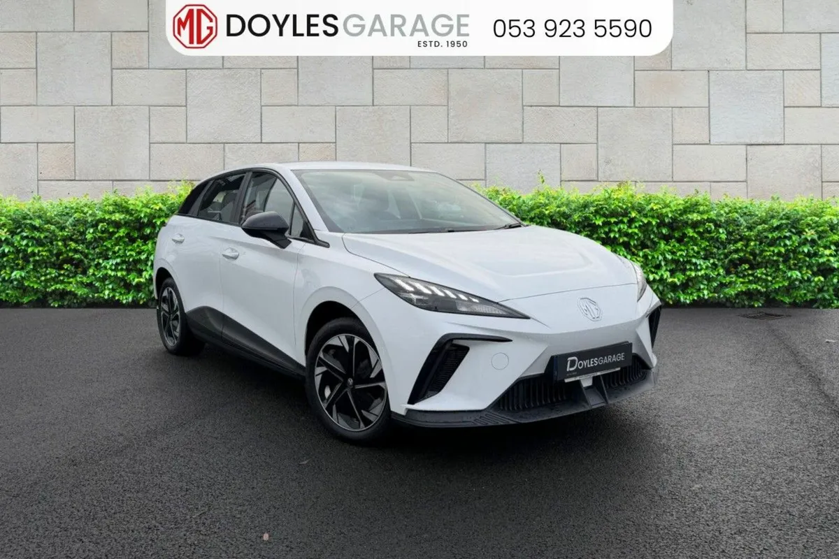 MG MG4 MG4 SR Excite - Image 1