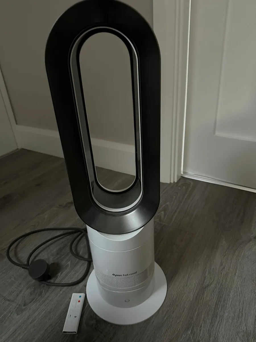 Dyson Fan Hot + Cool in very good condition - Image 1
