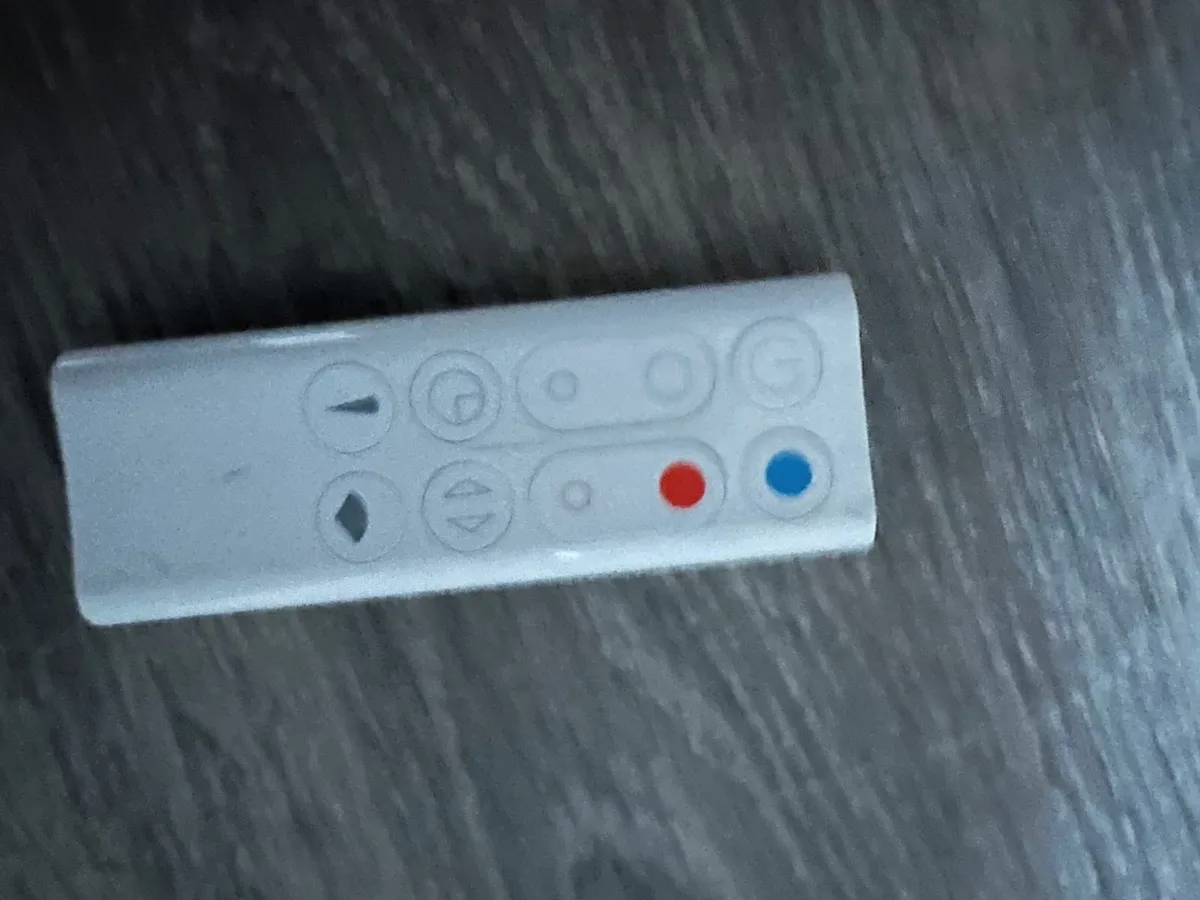 Dyson Fan Hot + Cool in very good condition - Image 4