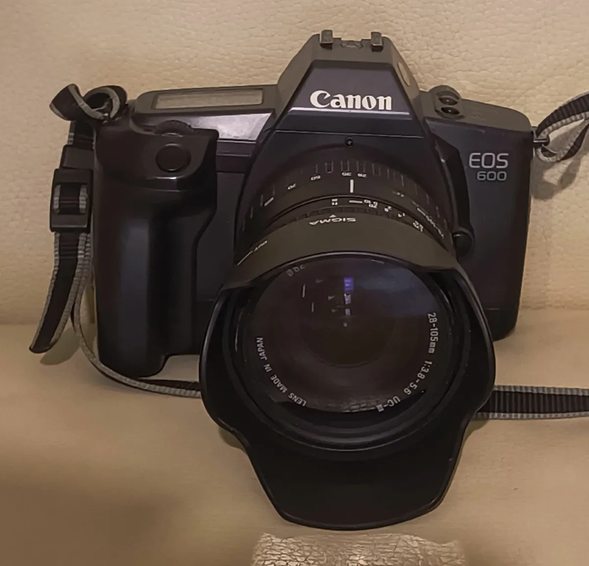 Canon EOS 600 35mm autofocus film SLR camera - Image 4