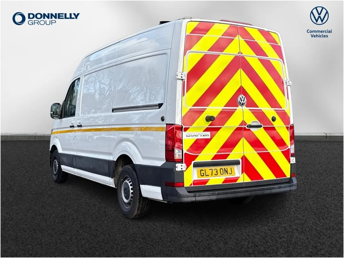 Volkswagen Crafter Cr35 Mwb Diesel Fwd Trendline - Image 3