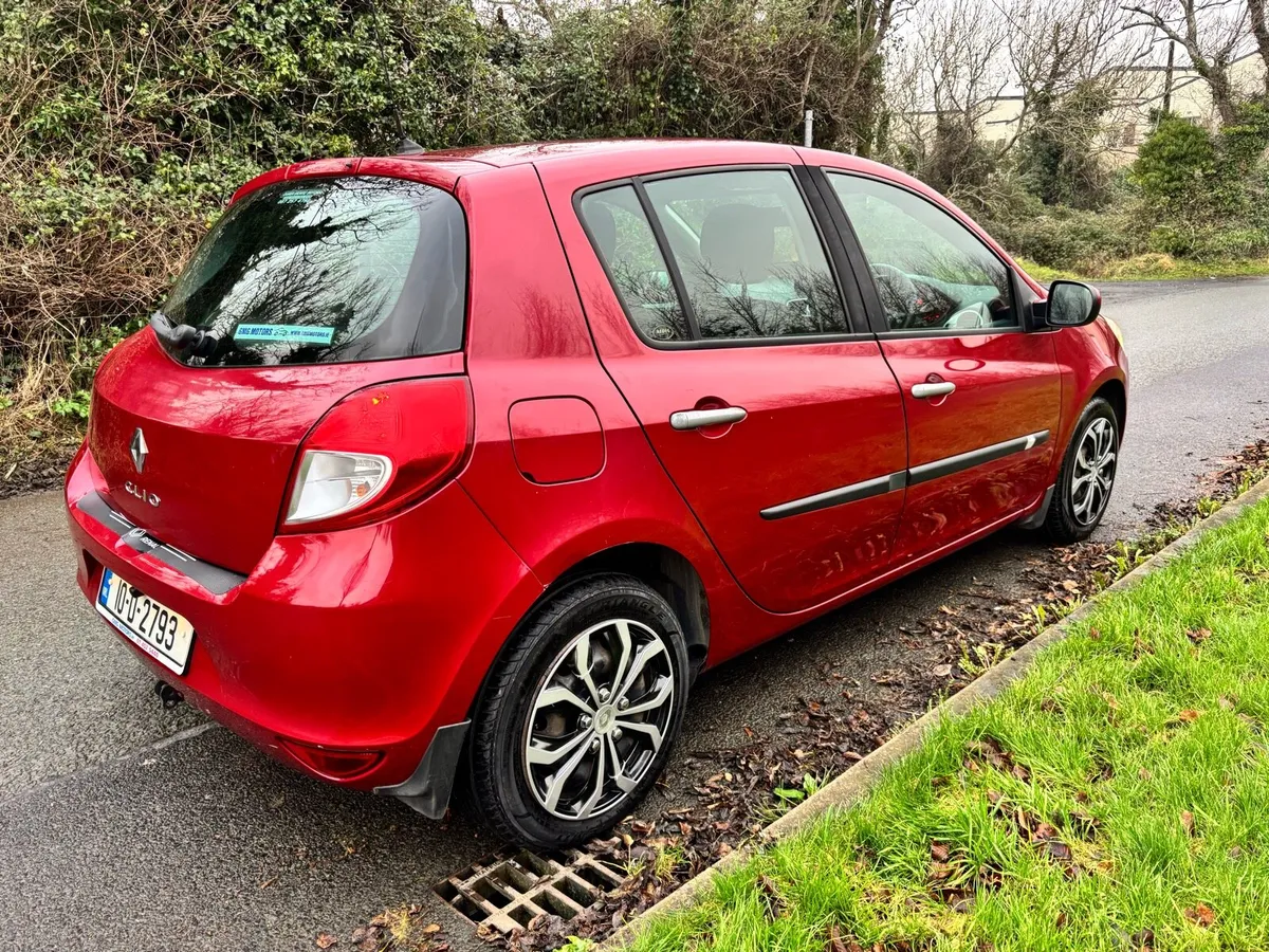 Renault Clio Petrol NCT 02/2026 Tax 01/2026 - Image 4