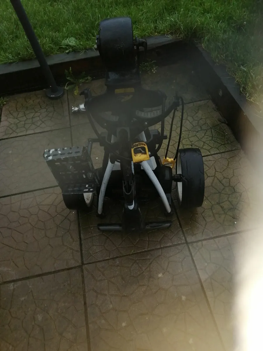 Powakaddy electric golf trolley fw5 - Image 4
