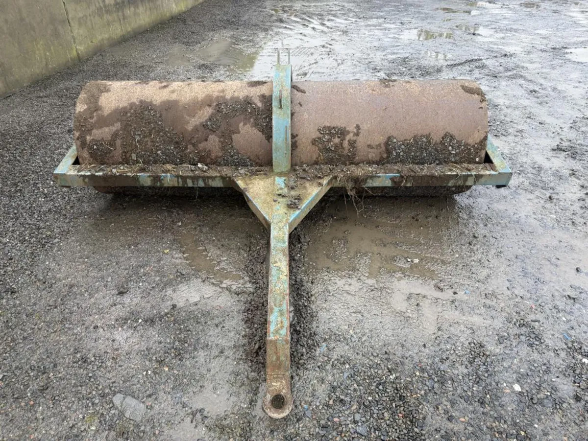 Fleming Land Roller **Online Auction** - Image 3