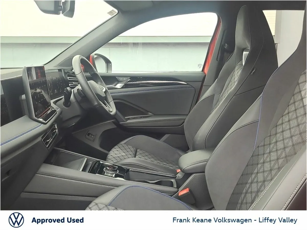 Volkswagen Tiguan R-LINE AUTO 1.5 PHEV 204HP *PLUG - Image 4