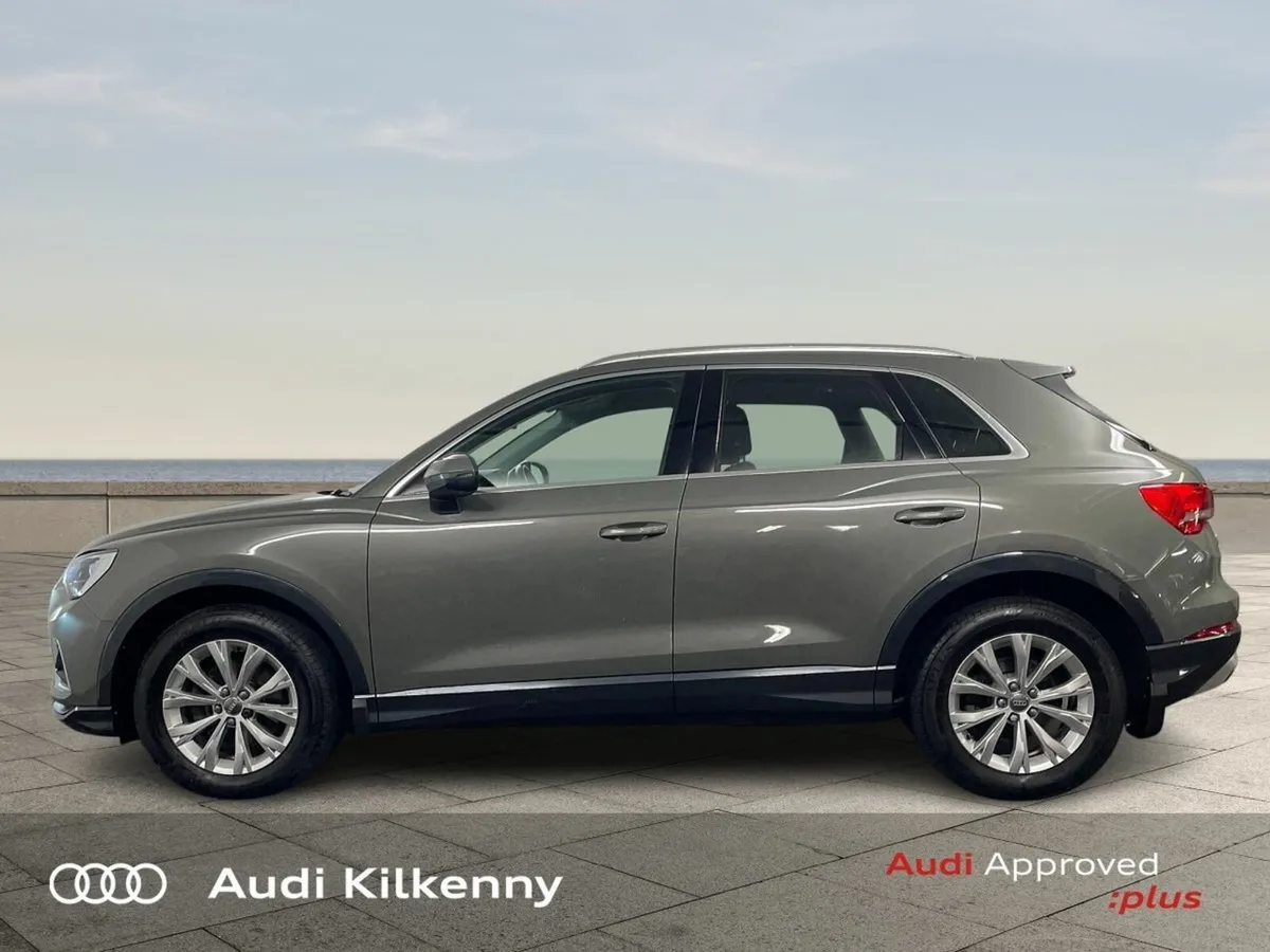 Audi Q3 35 TDI 150HP S Tronic SE with Comfort Pack - Image 4