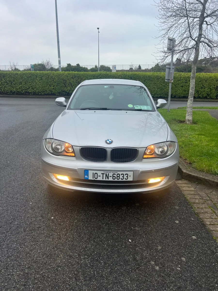 BMW 1-Series 2010 - Image 1