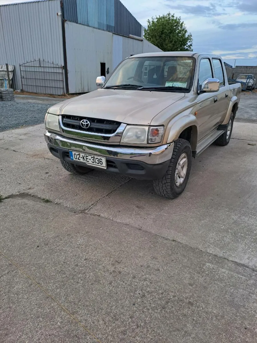 Toyota hilux - Image 1
