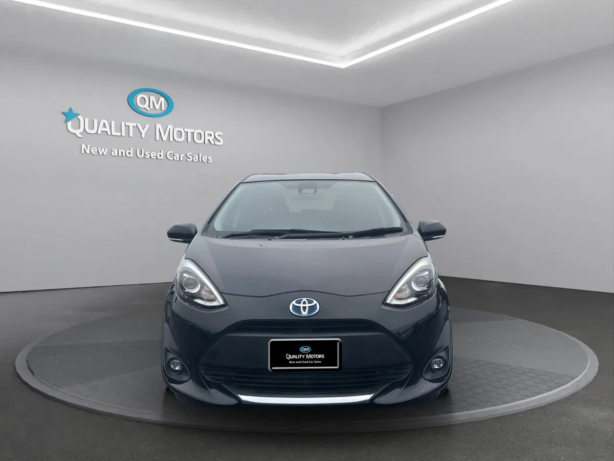 2019 TOYOTA AQUA (S114) - Image 2