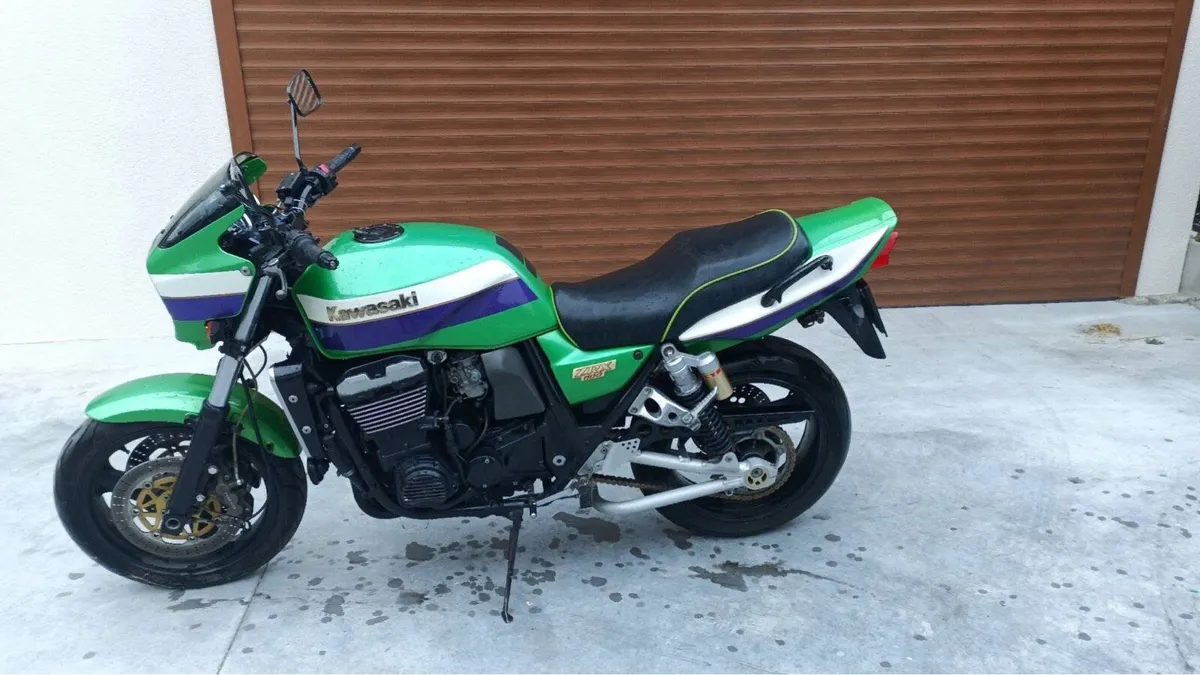 Kawasaki zrx1100 - Icon , bandit 1200 N - Image 2