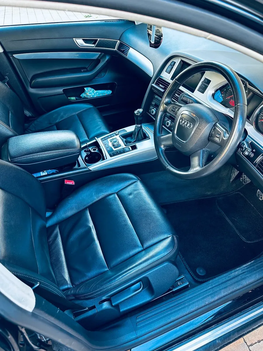 Audi A6 2009 - Image 2