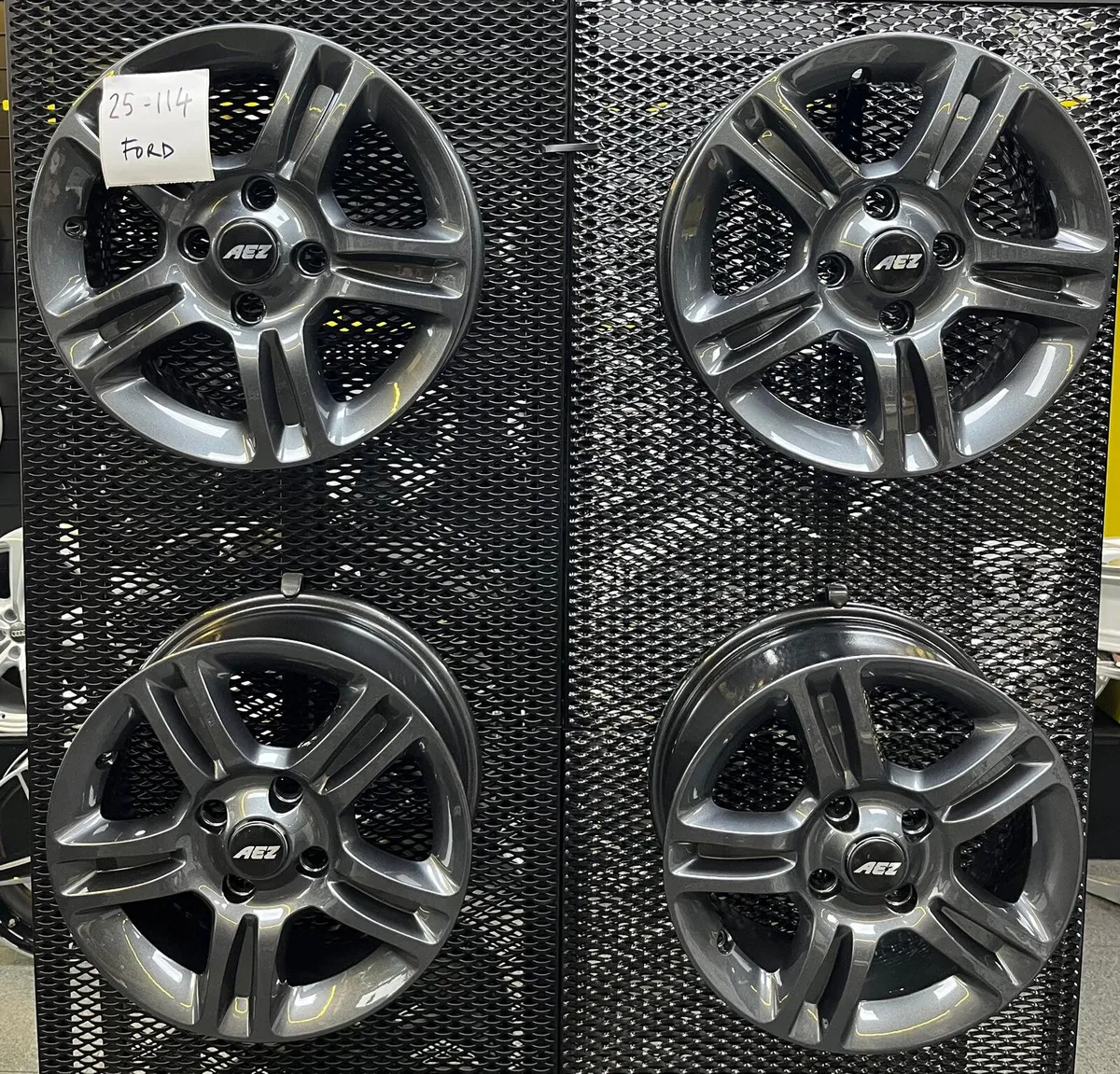 Ford Fiesta  15 inch Alloy wheels