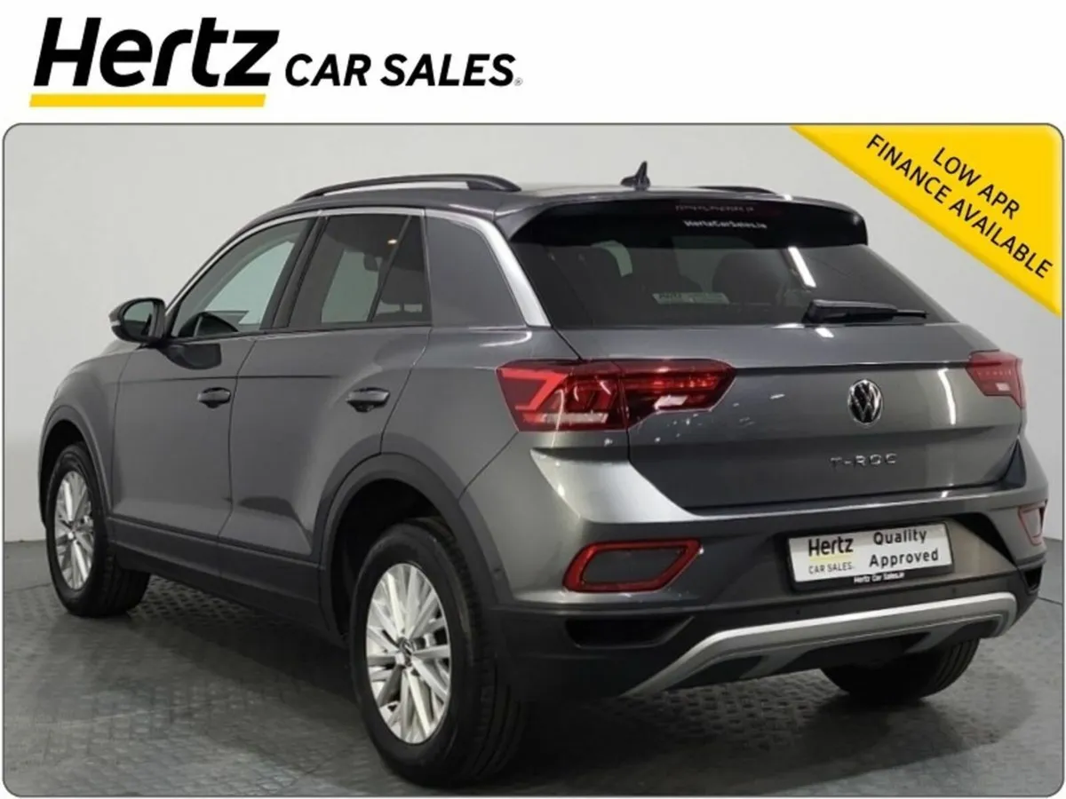 Volkswagen T-Roc LIFE TSI 1.0 Petrol Manual - Image 4