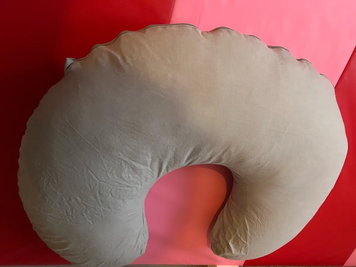 Ikea nursing pillow - Image 4