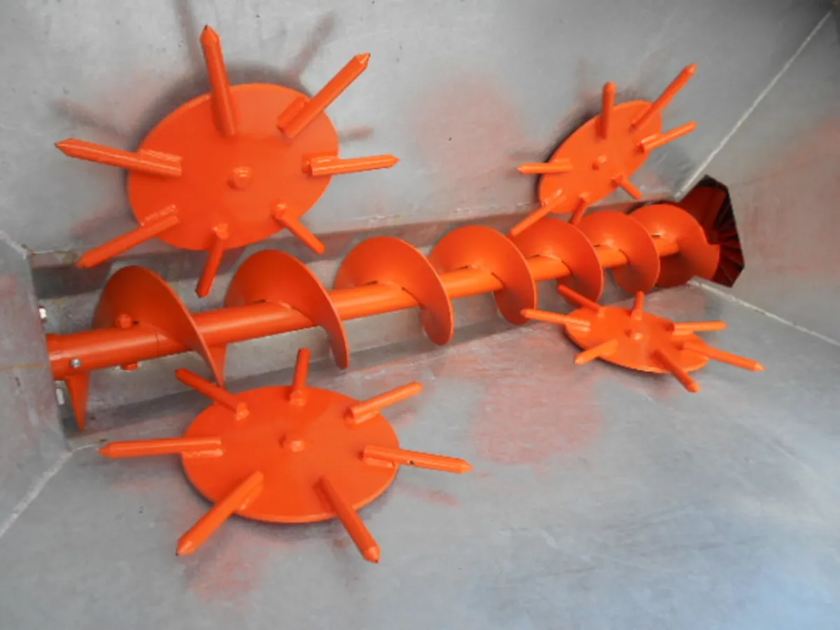 RITCHIE BEET/MEAL FEEDER, NEW - Image 4