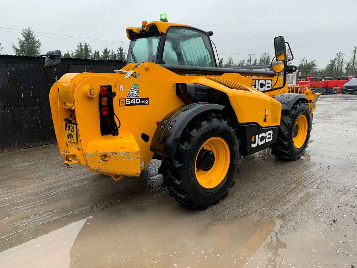2021 JCB 540 140 TELEPORTER - Image 4