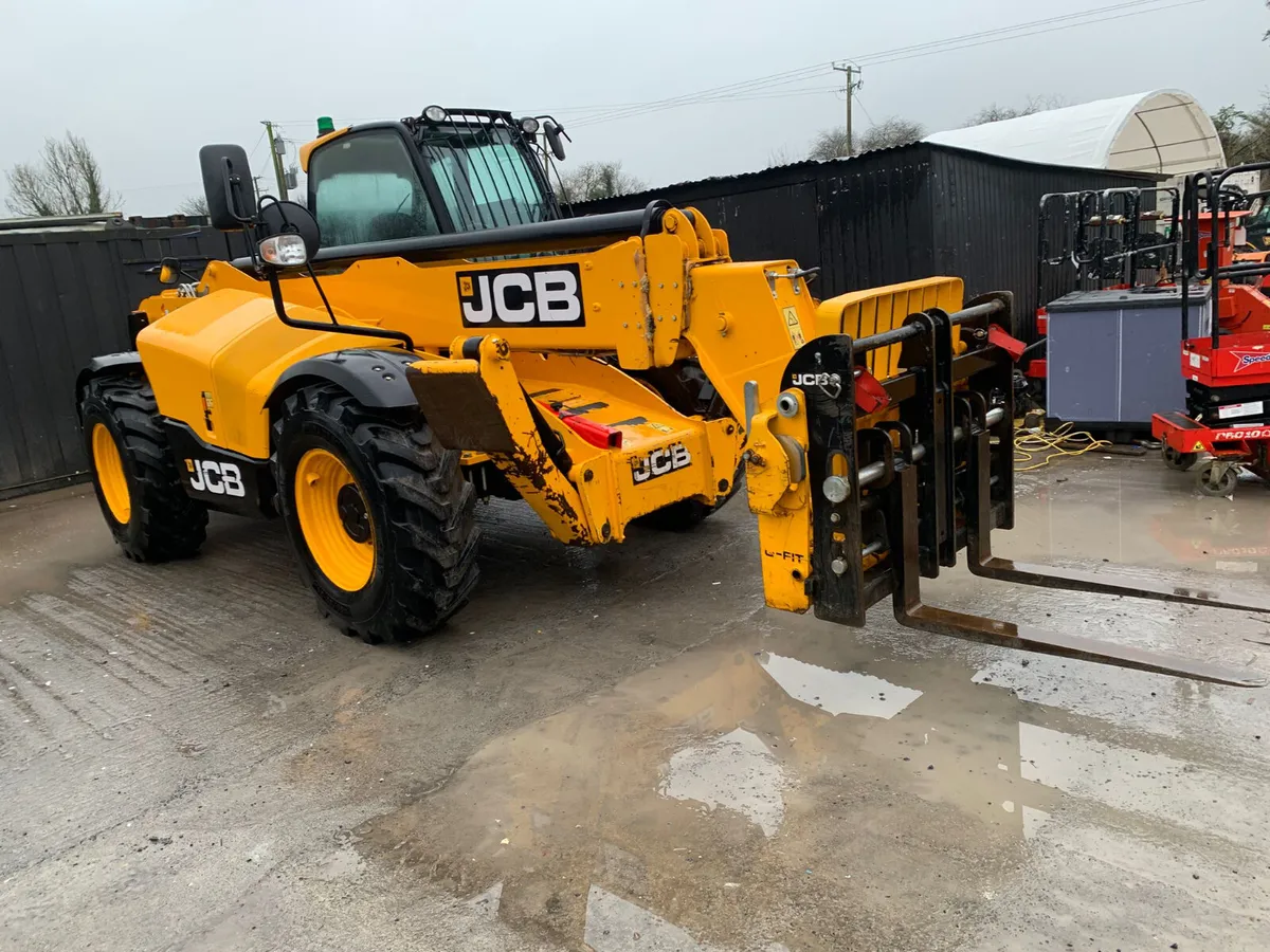 2021 JCB 540 140 TELEPORTER - Image 2