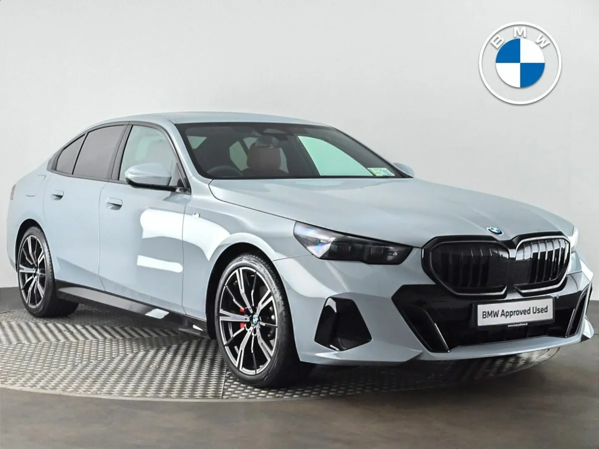 BMW 5-Series 520i M Sport Pro Saloon - Image 1