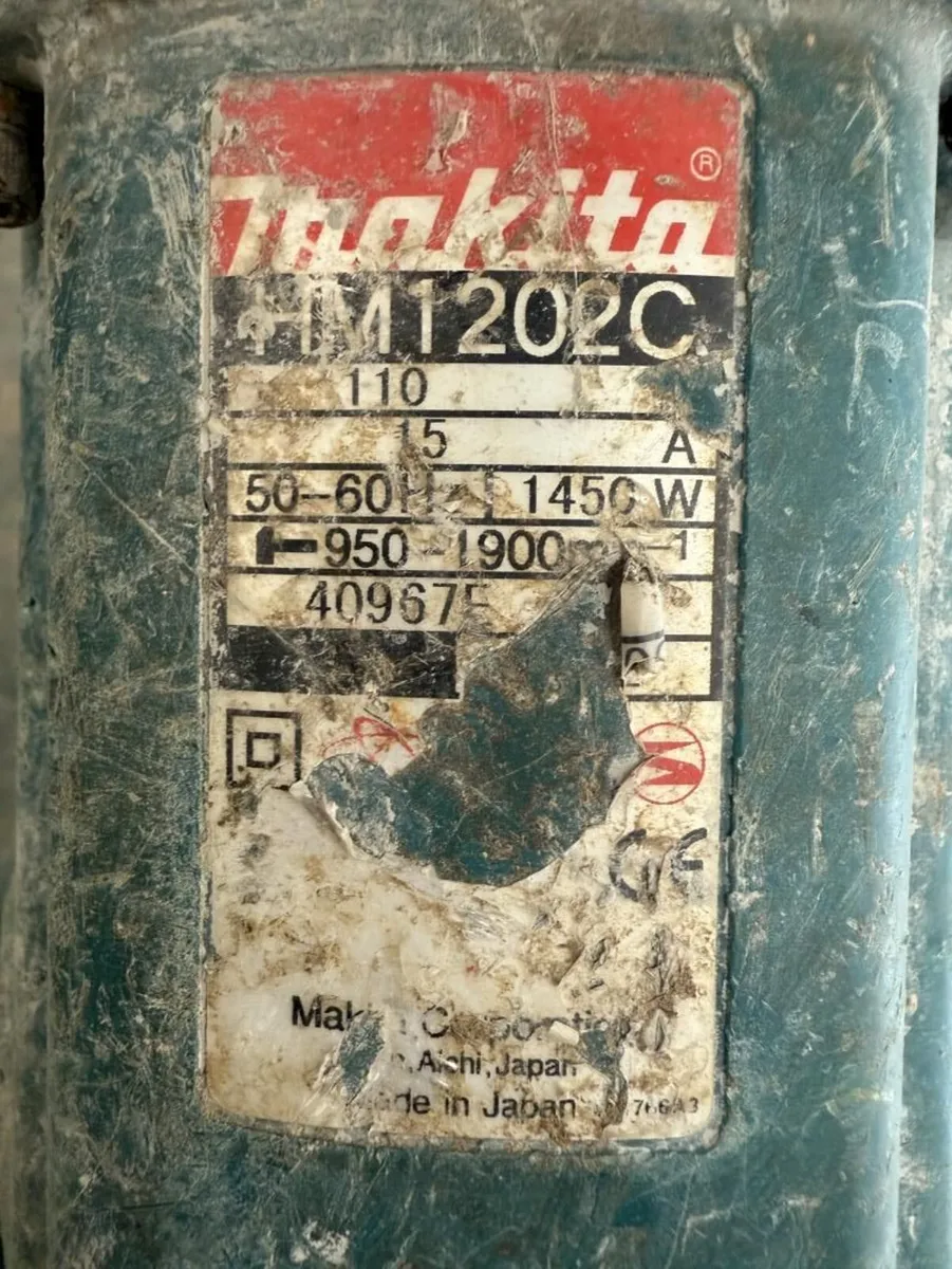 Makita HM1202C Hammer Drill **Online Auction** - Image 4