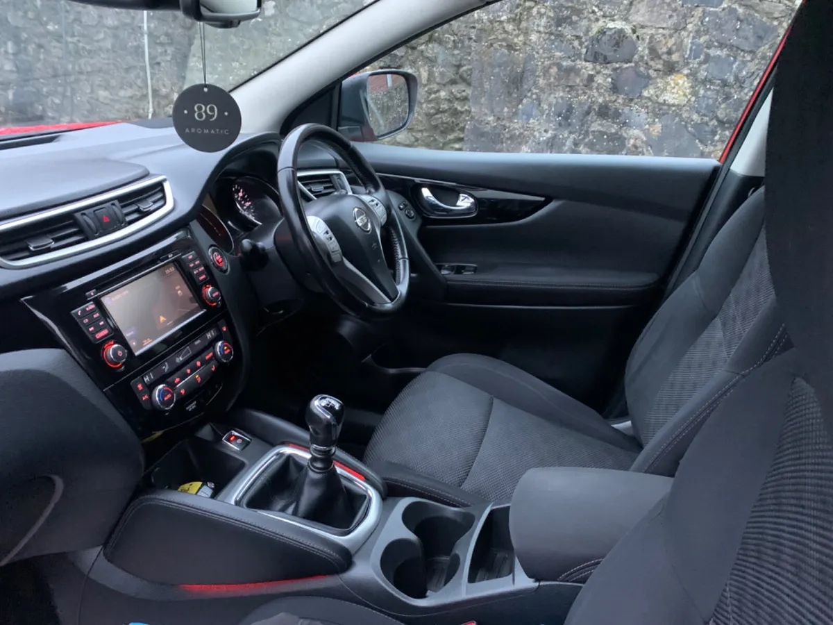 Nissan Qashqai 2017 - Image 3