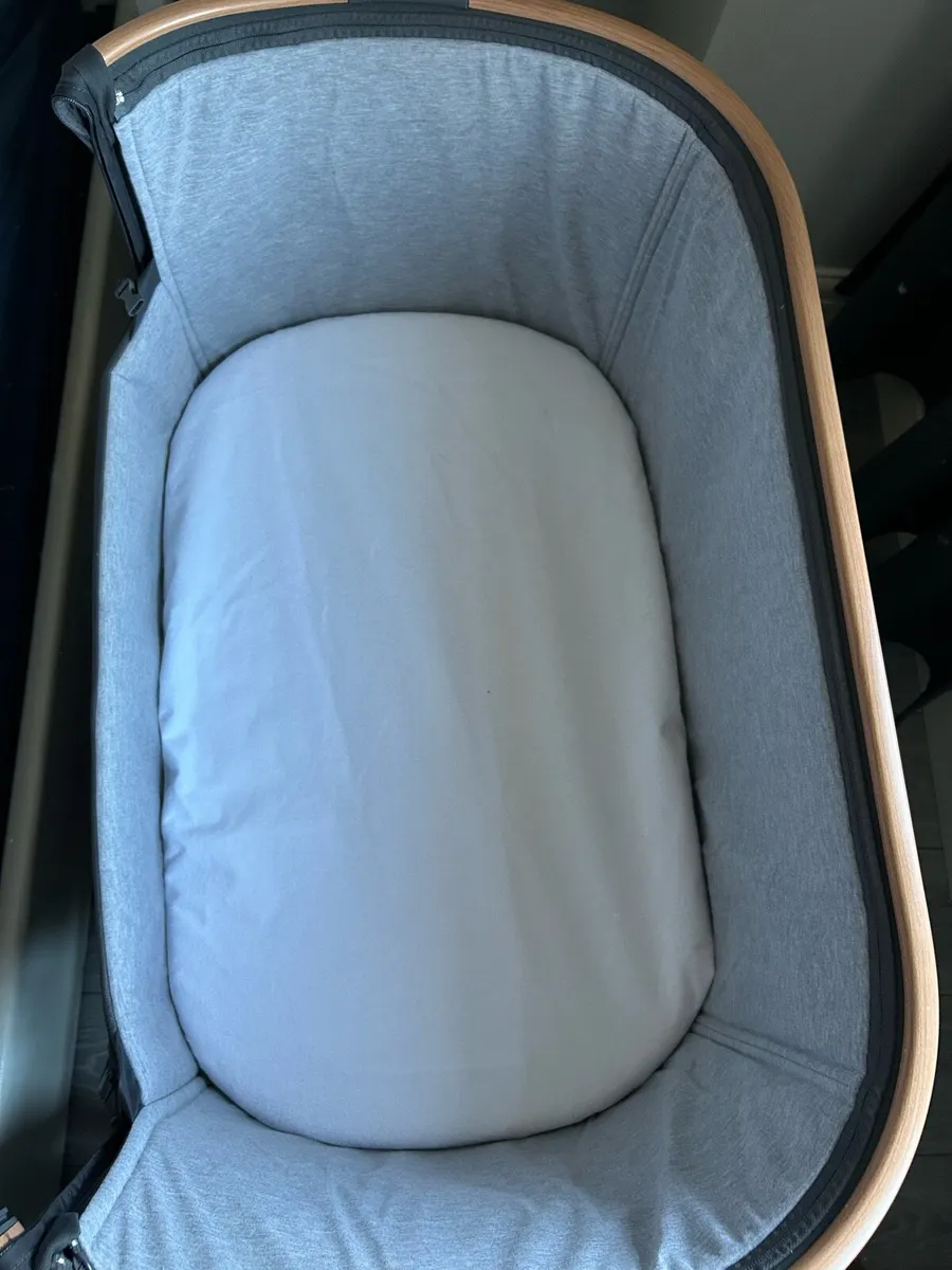 Maxi-Cosi Iora Air Co Sleeper Crib - Image 4