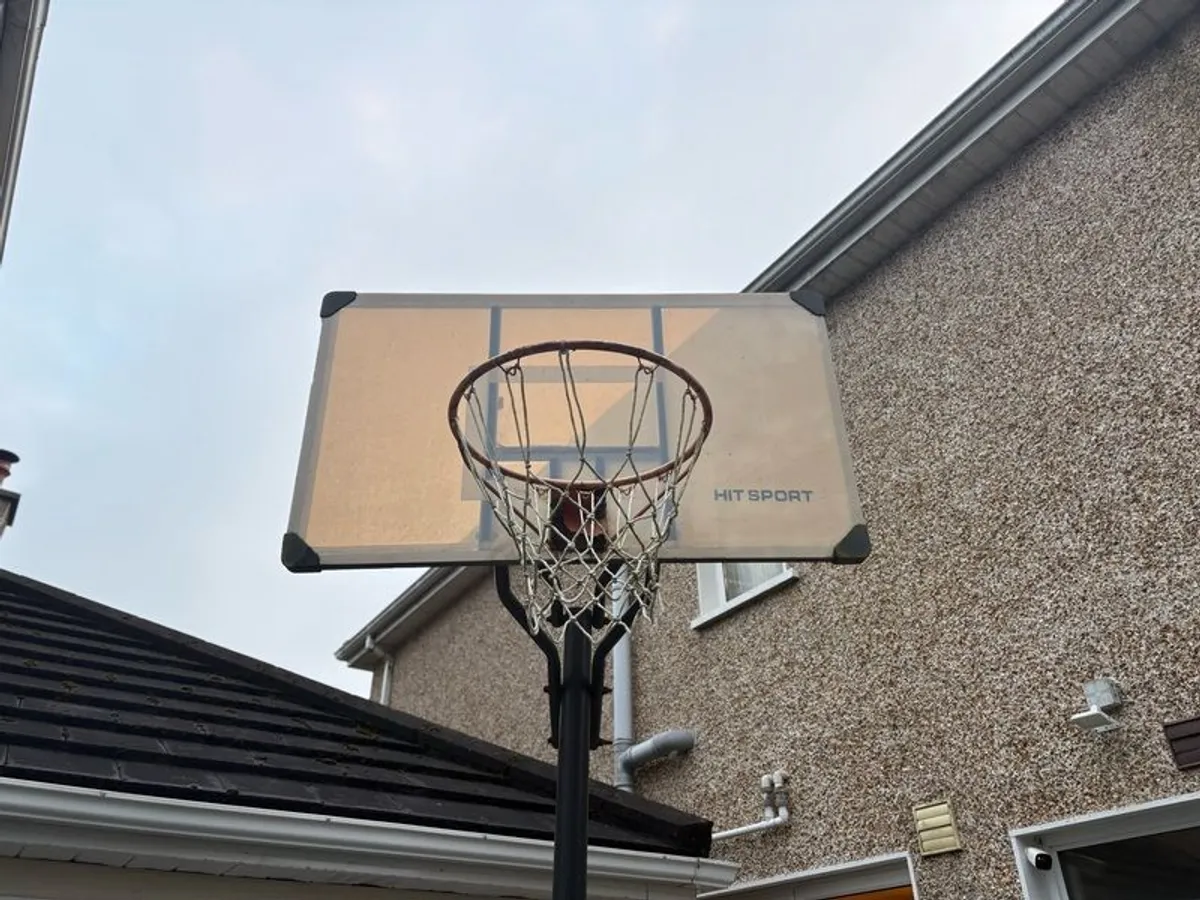 Basketball Hoop - Image 2
