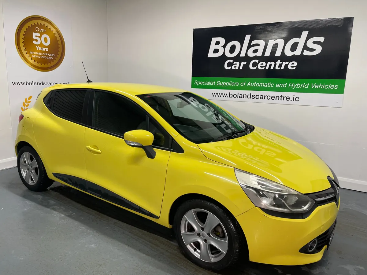 141 Renault Clio 1.2 Automatic 5dr Model - Image 2