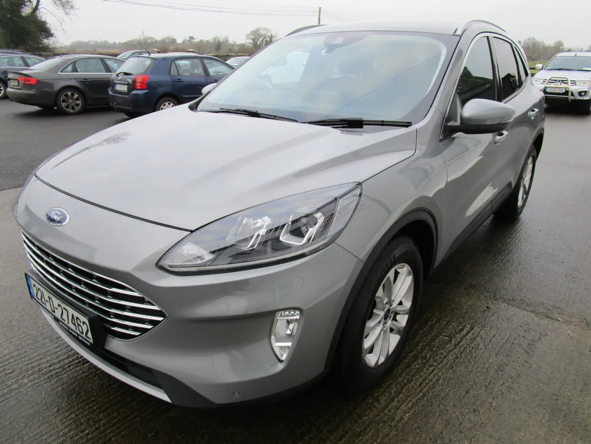 Ford Kuga 2022 - Image 3