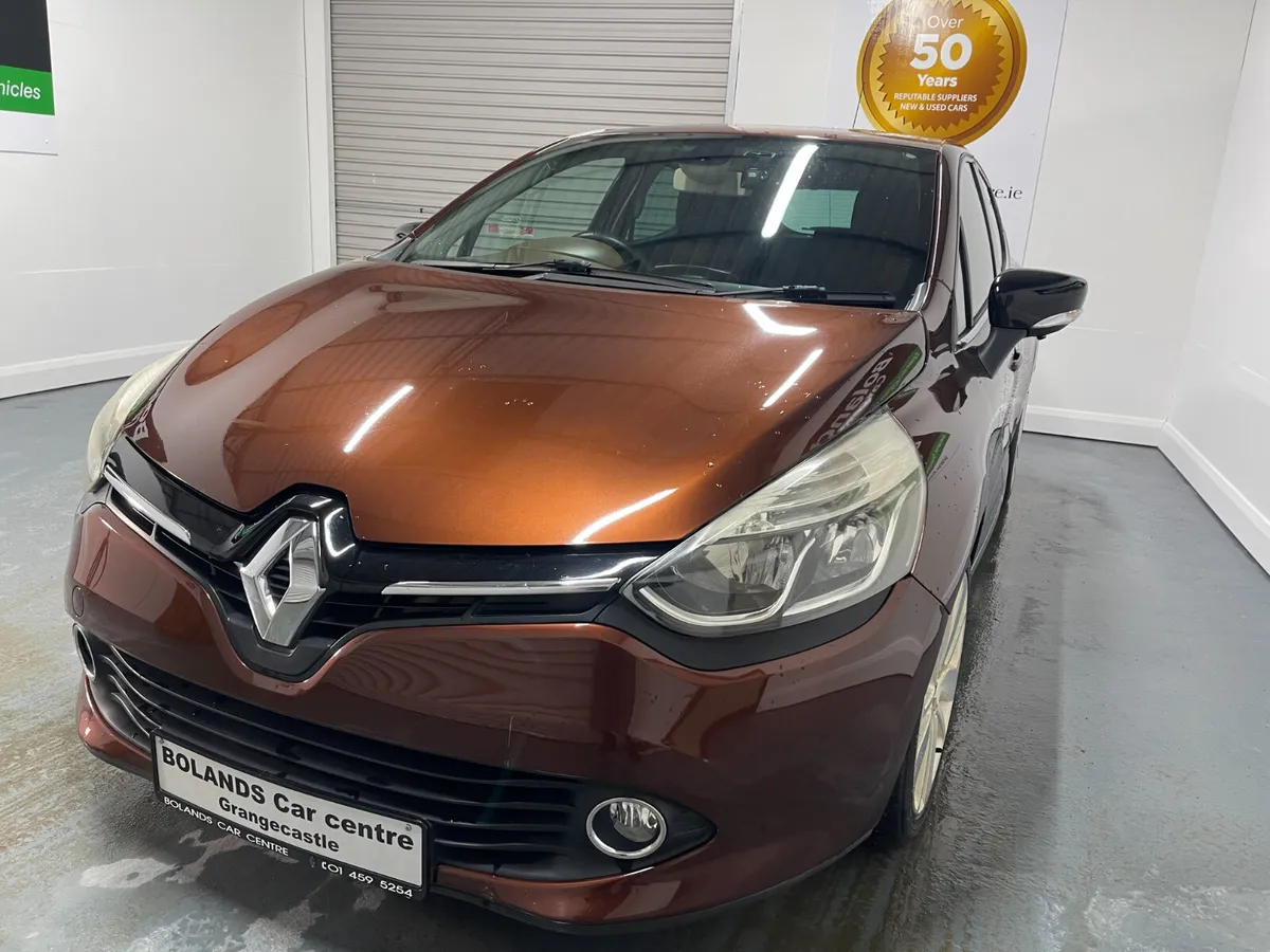 2014 Renault Clio 1.2 Automatic 5dr Model - Image 4