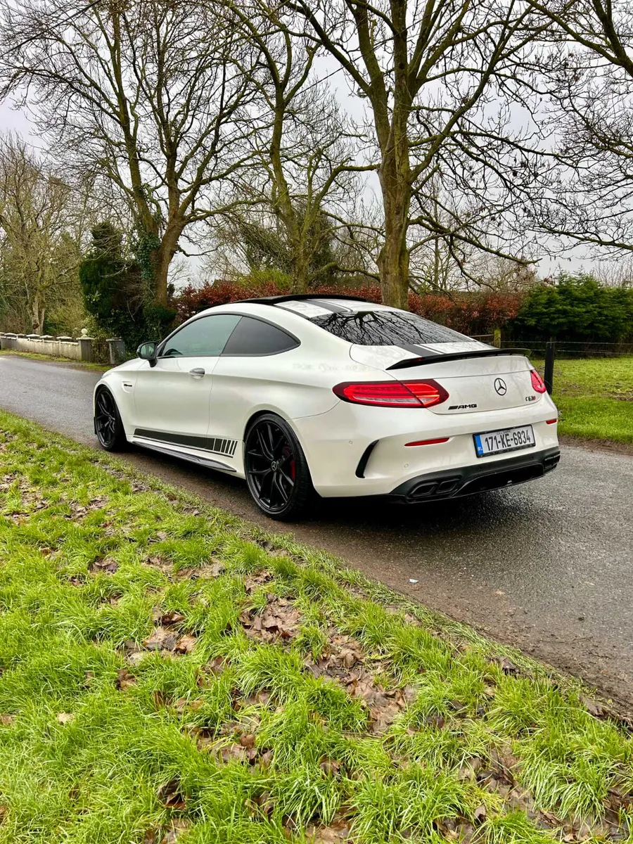 Mercedes-AMG C63 S Edition 1 - Image 4