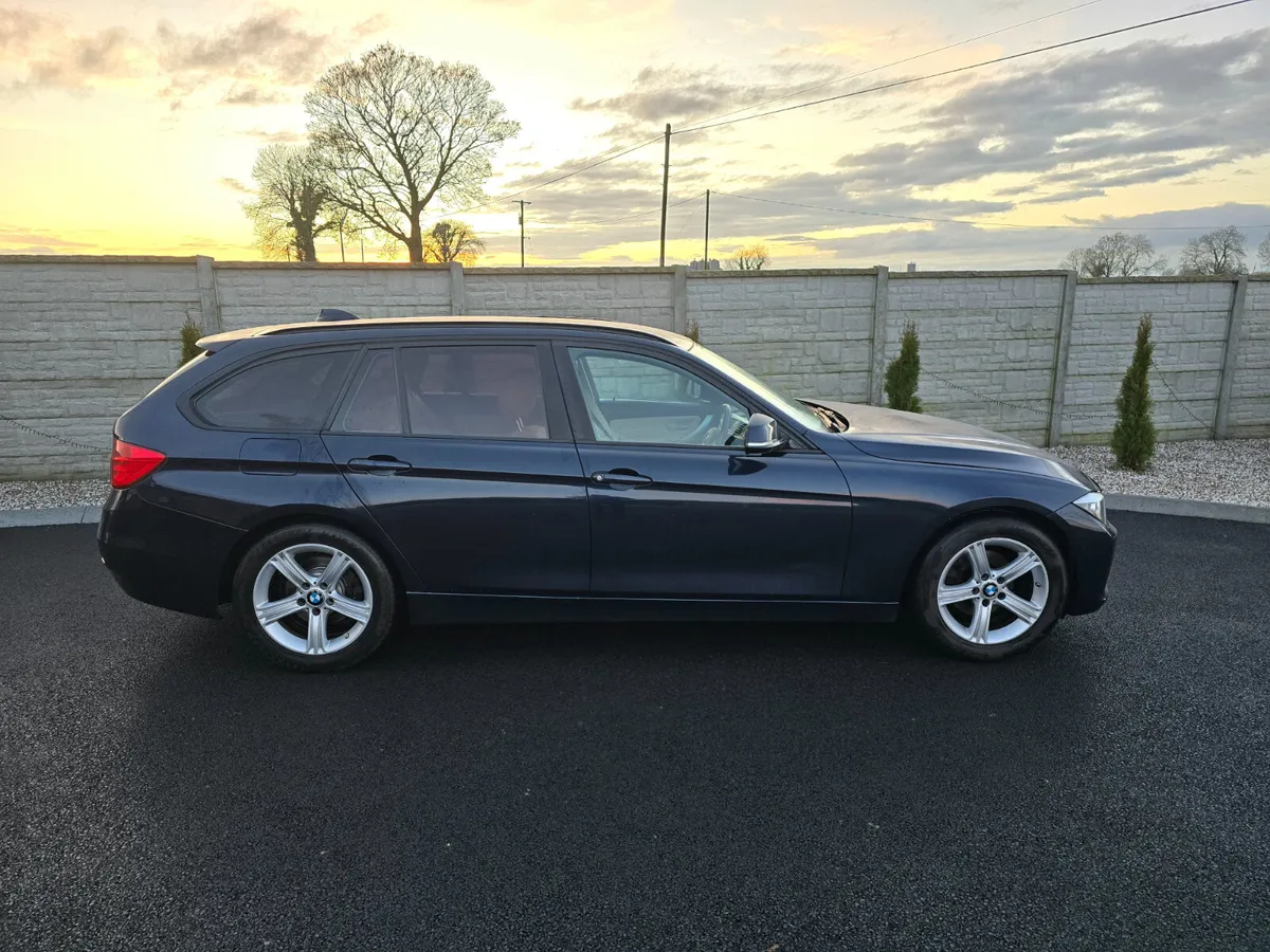 151 BMW 3-Series Automatic low miles - Image 4