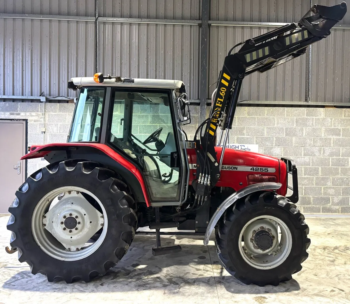 MASSEY FERGUSON 4255 c/w Loader - Image 4
