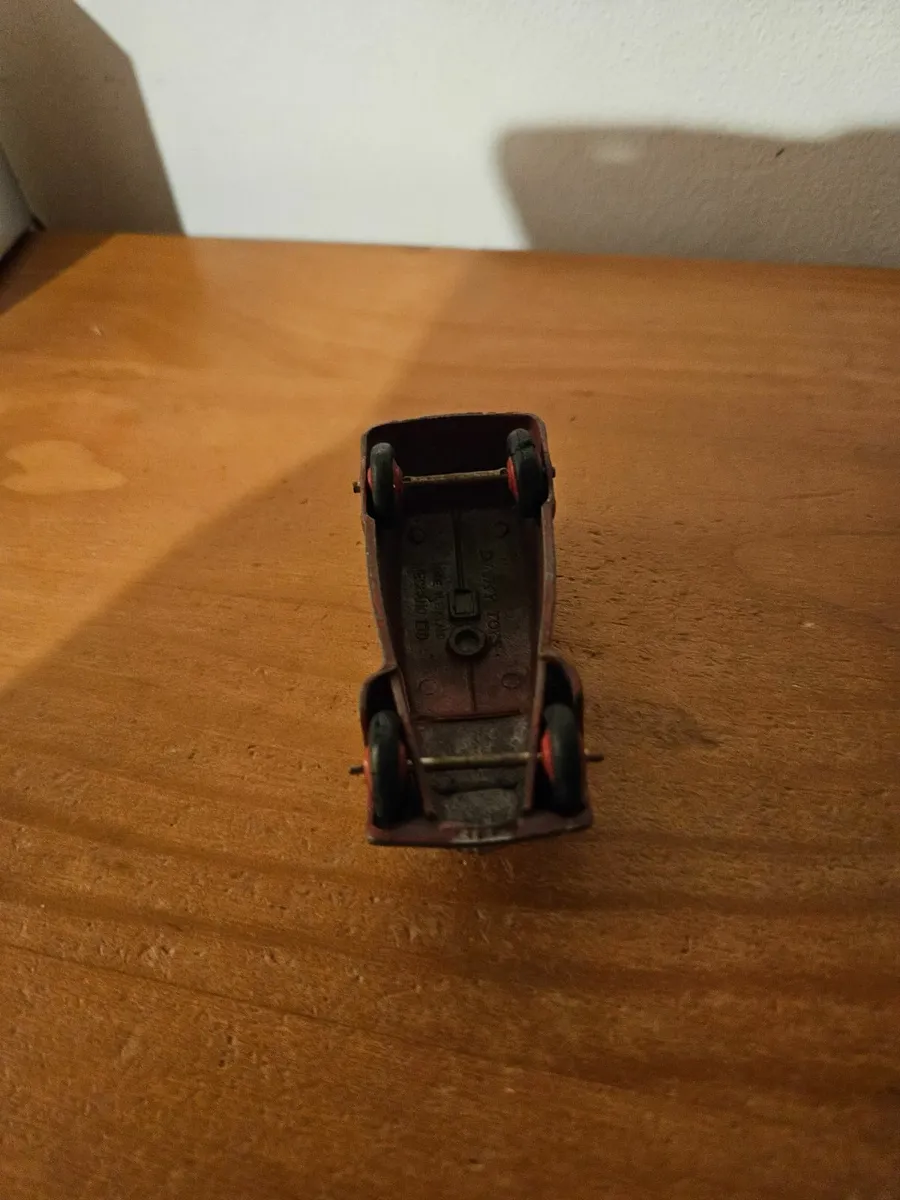 Dinky Pre War Sunlight Soap Van - Image 4