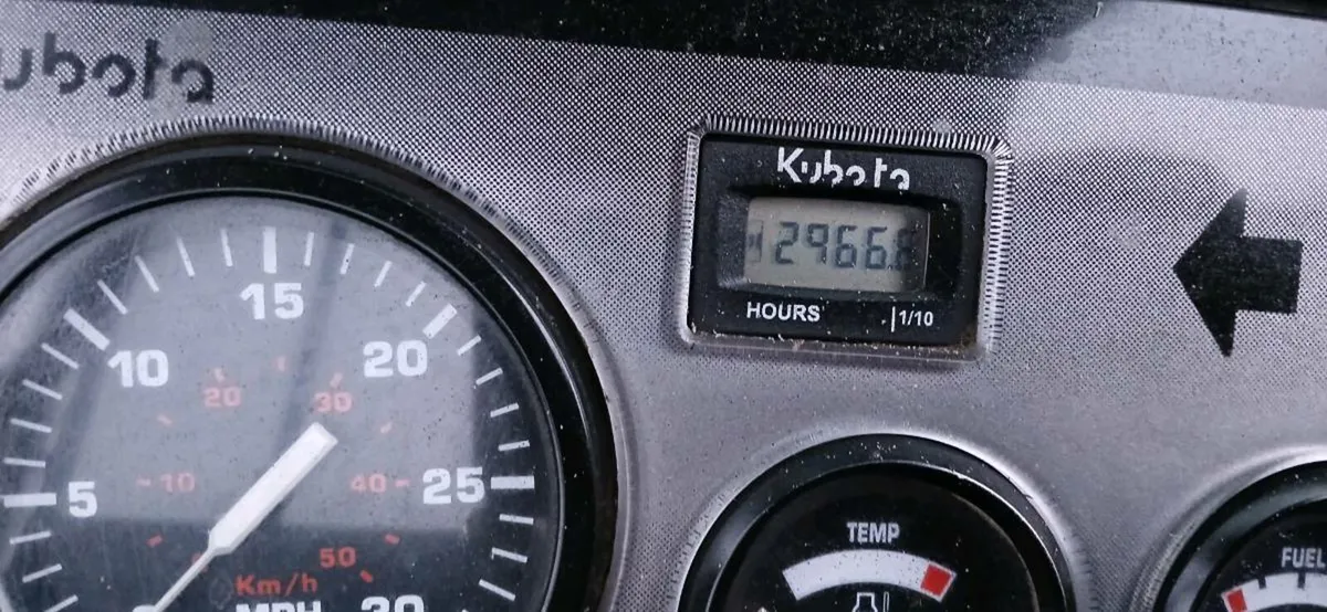 Kubota RTV 900 - Image 4