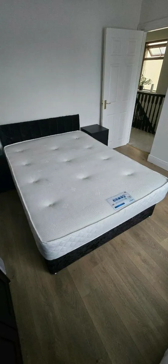 Double bed and mattress - Image 1