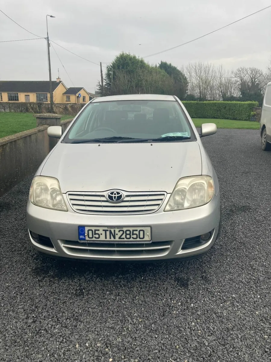Toyota Corolla 2005 - Image 1