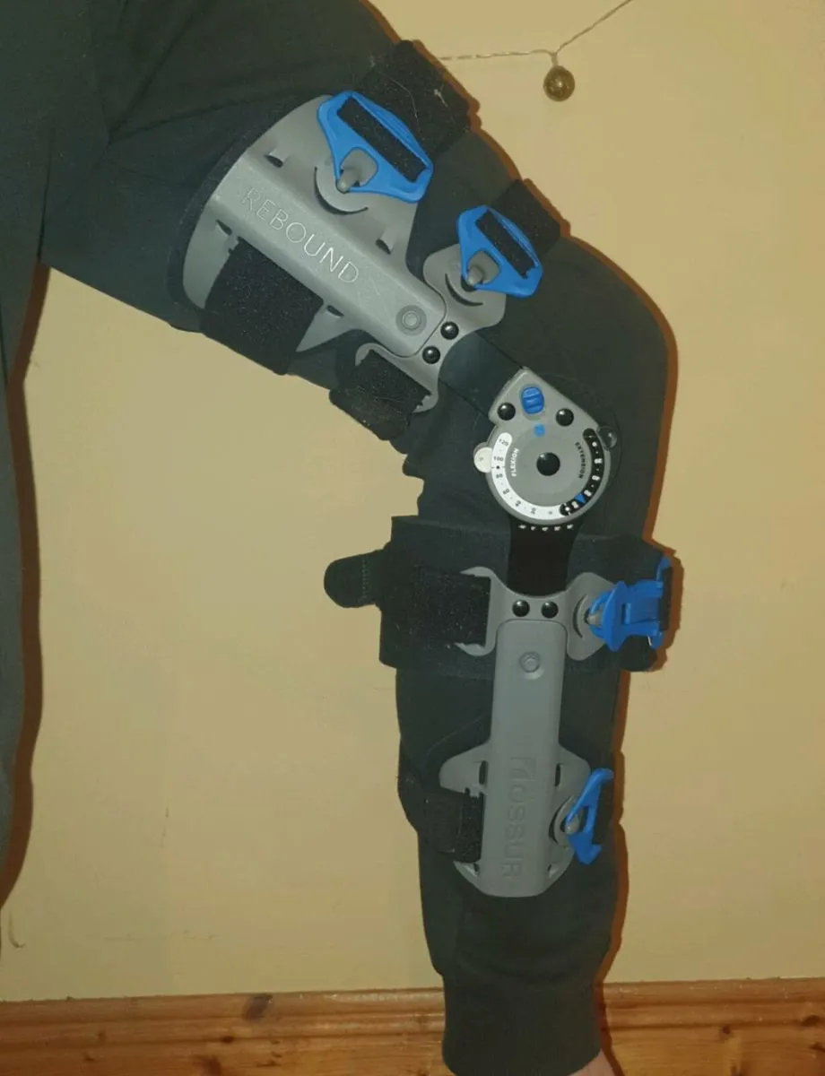 Össur Rebound Knee Brace - Image 1