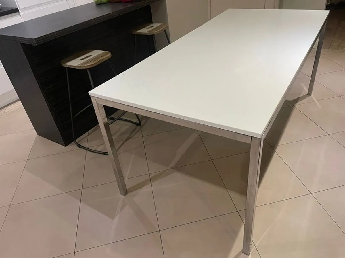 Kitchen Table - Image 1