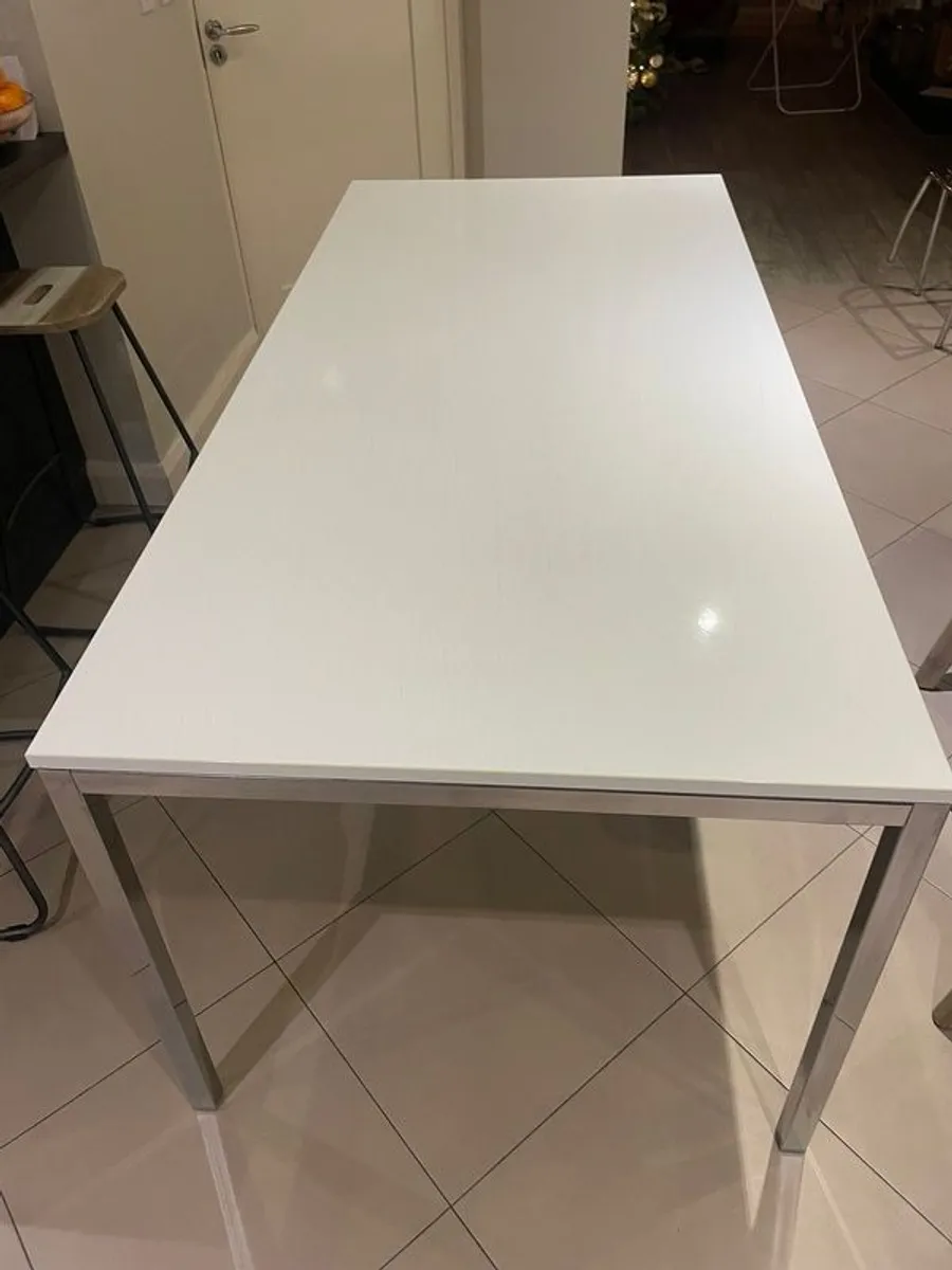 Kitchen Table - Image 2