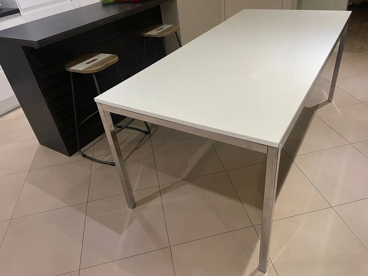 Kitchen Table - Image 2