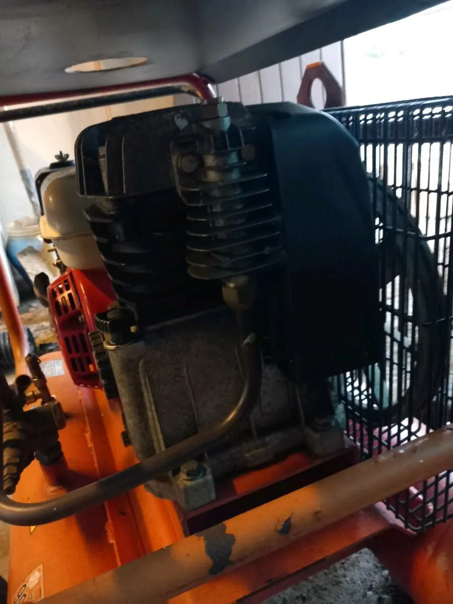 Honda 5.5hp FINI COMPRESSOR - Image 4