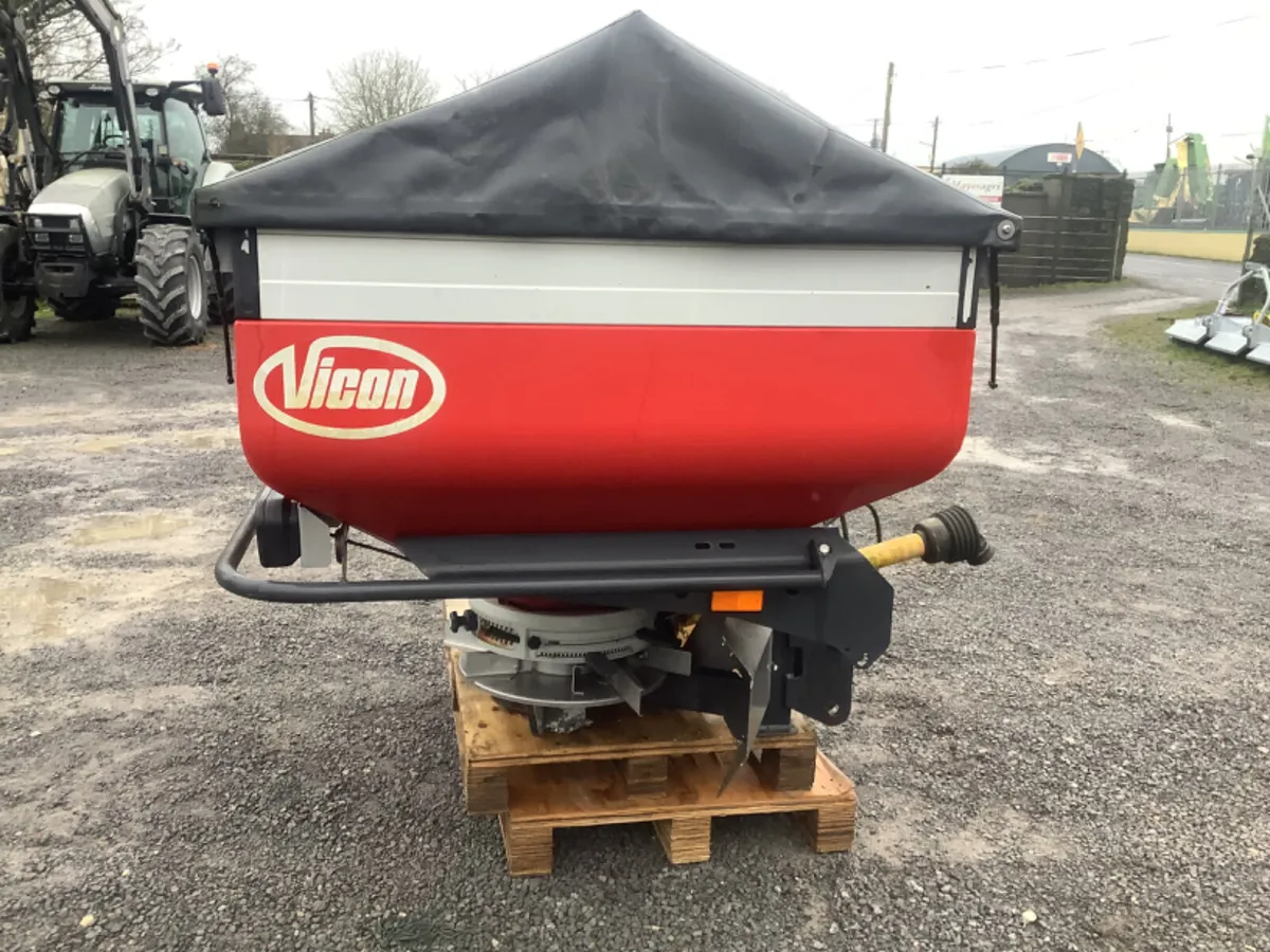 2018  Vicon Fertiliser Spreader - Image 2