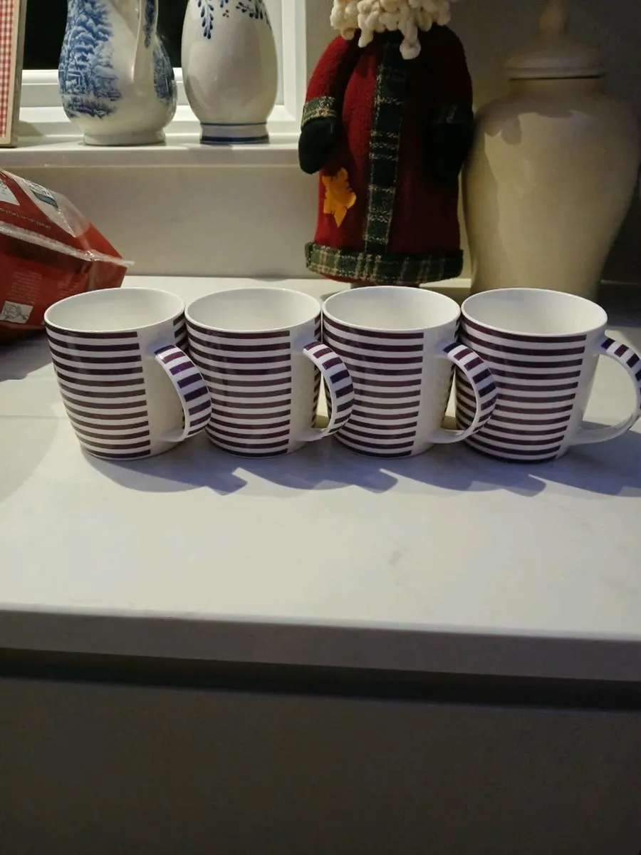 Tea cups - Image 1